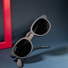 Load image into Gallery viewer, Ziv - Blue Rubber / Smoke