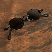 Load image into Gallery viewer, ZHEN - Black / Smoke