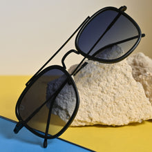 Load image into Gallery viewer, Iffy - Black / Gradient Blue Smoke