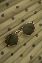 Load image into Gallery viewer, Yoyo (M) - Gold / Light Smoke