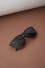 Load image into Gallery viewer, Clay - Transparent Brown / Brown