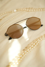 Load image into Gallery viewer, Remi - Matt Gun / Gold