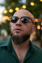 Load image into Gallery viewer, Pukka (M) - Black / Smoke