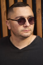 Load image into Gallery viewer, Remi - Matt Gun / Gradient Smoke