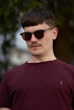 Load image into Gallery viewer, Foxy - Tortoise / Brown