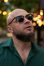 Load image into Gallery viewer, Pukka (M) - Black / Smoke