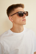 Load image into Gallery viewer, Clay - Transparent Brown / Brown