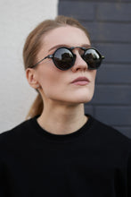 Load image into Gallery viewer, Rio - Black / Smoke