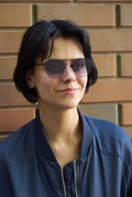 Load image into Gallery viewer, Colton - Black / Gradient Smoke