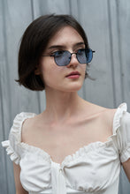 Load image into Gallery viewer, Terra - Black / Blue