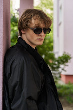 Load image into Gallery viewer, Dexter - Black / Light Smoke