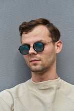 Load image into Gallery viewer, Texa - Black / Blue Mirror