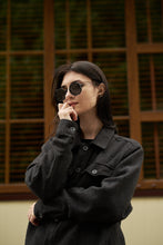 Load image into Gallery viewer, Texa - Black / Smoke