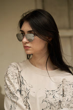 Load image into Gallery viewer, Lura - Black / Silver Mirror