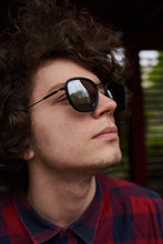 Load image into Gallery viewer, Blown - Black / Silver Mirror