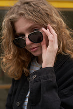 Load image into Gallery viewer, Blown - Silver / Black Smoke