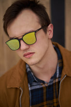 Load image into Gallery viewer, Colossal - Black / Gold Mirror