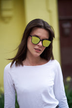 Load image into Gallery viewer, Colossal - Black / Gold Mirror