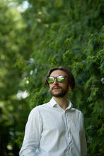 Load image into Gallery viewer, Colossal - Black / Silver Mirror