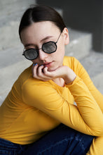 Load image into Gallery viewer, Texa - Black / Silver Mirror