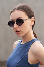 Load image into Gallery viewer, Dexter - Black / Brown