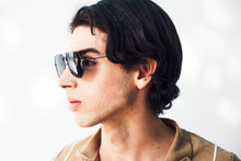 Load image into Gallery viewer, Daisy - Matt Gun / Smoke