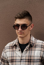 Load image into Gallery viewer, Dexter - Black / Brown