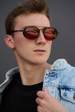 Load image into Gallery viewer, Dexter - Black / Red