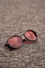 Load image into Gallery viewer, Dexter - Black / Red