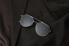 Load image into Gallery viewer, Domo - Matt Gun / Smoke