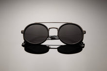 Load image into Gallery viewer, Duffle - Black / Smoke