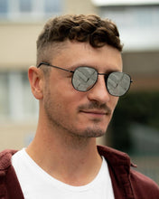 Load image into Gallery viewer, Eternally - Black / Silver