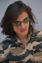 Load image into Gallery viewer, Hipster - Black / Light Smoke