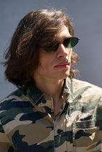 Load image into Gallery viewer, Hipster - Black / Light Smoke