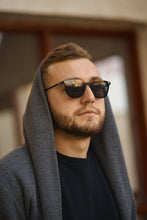 Load image into Gallery viewer, Stuffy - Black / Smoke