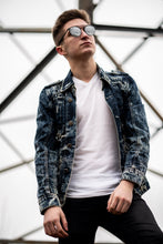 Load image into Gallery viewer, Hala - Black / Silver Mirror