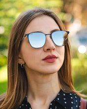 Load image into Gallery viewer, JOVEN - Black / Silver