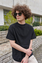 Load image into Gallery viewer, Leo - Black / Smoke