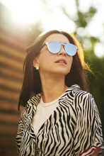 Load image into Gallery viewer, Mono - Black / Silver Mirror