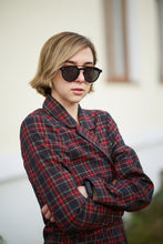 Load image into Gallery viewer, Mono - Black / Smoke