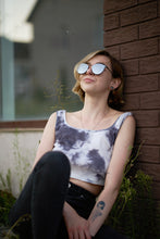 Load image into Gallery viewer, Nebulous - Black / Silver Mirror