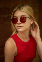 Load image into Gallery viewer, Nova - Black / Red