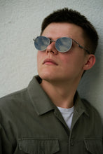 Load image into Gallery viewer, Nova - Matt Gun / Black Smoke