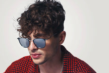 Load image into Gallery viewer, Panama - Black and Silver / Silver Mirror