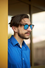 Load image into Gallery viewer, Parka - Matt Black / Blue