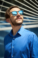 Load image into Gallery viewer, Parka - Matt Black / Blue