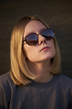 Load image into Gallery viewer, Spark - Matt Gun / Brown