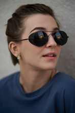 Load image into Gallery viewer, Canal - Black / Smoke