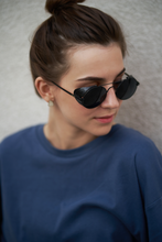 Load image into Gallery viewer, Canal - Black / Smoke