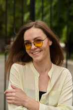 Load image into Gallery viewer, Terra - Black / Yellow